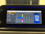 バックカメラにより駐車時の後方確認も楽にできます。