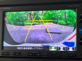 【バックカメラ】駐車時に後方がリアルタイム映像で確認できます。大型商業施設や立体駐車場での駐車時や、夜間のバック時に大活躍!運転スキルに関わらず、今や必須となった装備のひとつです!