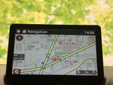 現在地周辺の道路や施設を画面で確認でき、目的地までのルート確認に役立ちます。地図表示を活用すれば、初めて訪れる場所へのお出かけも計画しやすく、日常の移動をサポートします。
