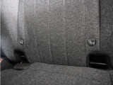 ◆ISOFIX◆シートベルトいらずでチャイルドシートと固定金具を連結するだけでがっちり固定できます。