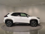 スーパーUVカット・IR〈赤外線〉カット機能付フロントドアグリーンガラス&UVカット機能付プライバシーガラス(リヤドア・バックドア)