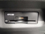 音声案内タイプETC2.0装備☆ビルトインタイプのETCですので、インテリアの邪魔をしません!ETCがあれば、キャッシュレスで料金所をノンストップで通過できます。