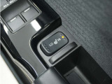 お立ち寄りいただく際は、事前にご連絡をお願いします。お目当てのお車が商談中や売約となることもございます。ご確認いただいてから、お立ち寄りください。