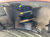 お車を安心してお乗りいただく為には、足回りの定期点検が欠かせません。サービスサポート(有償保証)では無料点検もご提供しており、安心のカーライフをお過ごしいただけるサポート体制が整っています。