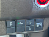 運転席操作部スイッチの画像です。