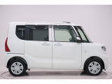県内13店舗にて常時500台以上ダイハツ車を展示中です。見て、触って、納得のいく一台をぜひ見つけてください。