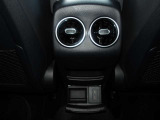 弊社では自動車販売・整備のみならず自動車保険(任意保険)ご提供・お見積りも承っております。現在ご加入の保険内容の見直し等もお気軽にご相談下さいませ。