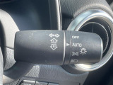 【 オートライト 】オートライトなのでライトの点け忘れを気にすることなく運転が出来ます♪//