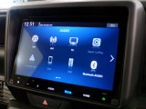 CD、DVD、Bluetooth、AM、FM、AUX、スマートフォン接続ができます。