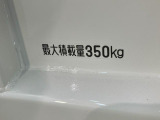 納車後もお客様の快適なカーライフをしっかりサポートさせていただきます!滋賀県内に13か所ある滋賀ダイハツの店舗にはサービス工場が併設されておりますので、アフターフォローも安心です!