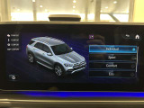 バックカメラにより駐車時の後方確認も楽にできます。
