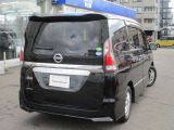 セレナ 2.0 ハイウェイスター 4WD 