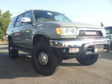 ハイラックスサーフ 2.7 SSR-V ブラックナビゲーター 4WD 