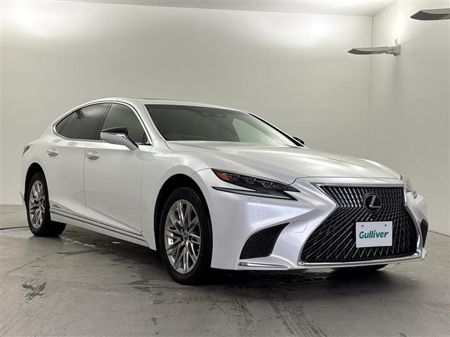 LS 500h エグゼクティブ 4WD 本革シート