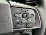 オーデイオやナビのコントロールができるスイッチ、運転中は手を放さず手元で操作可能なんです!