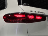 LEDヘッドライト夜の視界でも明るいです。