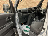 ■POINT■インパネやシートなどのインテリアの素材は車種によって異なるので、ぜひご来店いただきご自身で確かめてみてください!