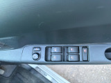 便利な電動格納ミラー付きです!駐車の際は忘れず♪
