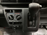 ■POINT■現車を確認するときは、外装だけでなく内装もじっくりご覧ください。