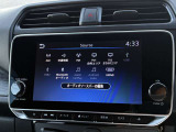 EV専用の9インチ大画面NissanConnectナビゲーション!自動地図更新や最新の充電スポットを表示(別途有料契約が必要になります)。「docomo in Car Connect(有料)」申込みで車内が使い放題Wi-Fiスポットに!