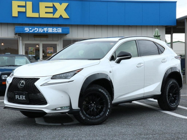 NX 200t Fスポーツ