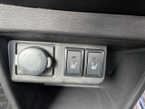 シートヒーターも運転席、助手席ともにあります。