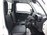 運転席廻りです。