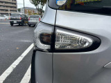 暗い道でも明るいライトでサクサク運転できますよ!