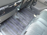 フロアマット付きです!詳しく見たいお客様はお気軽にお越しください。