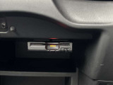 高速道路をスムーズに乗り降りができるETC機能のユニット付き!お引渡し前にセットアップを行いますので、乗り始めてからすぐにお使い頂けます。