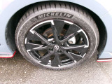 NISMO 2WD専用17インチアルミホイール。