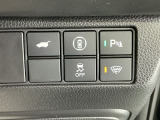 運転席から操作しやすい各種スイッチ