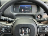 ステアリングスイッチです!!運転中のオーディオの音量やソースの変更も手元で出来ますよ!!
