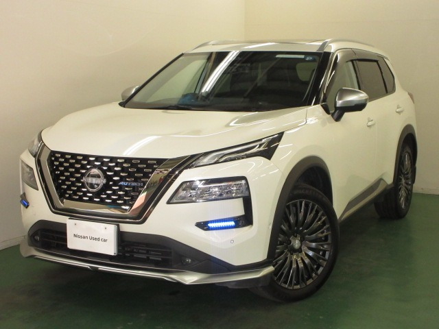 エクストレイル 1.5 AUTECH アドバンスド パッケージ e-4ORCE 4WD