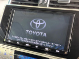【純正9インチナビ】人気の純正ナビを装備しております。ナビの使いやすさはもちろん、オーディオ機能も充実!キャンプや旅行はもちろん、通勤や買い物など普段のドライブも楽しくなるはず♪