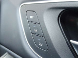 運転席メモリー機能付きシートになります。2人分まで登録ができます。