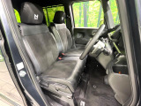 運転席シート廻りは使用感も少なく、良好な状態となっています。丁寧に使われていたことがよくわかりますね。
