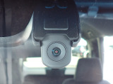 ◆【ドライブレコーダー】映像・音声などを記録する自動車用の装置です。もしもの事故の際の記録はもちろん、旅行の際の思い出としてドライブの映像を楽しむことができます。