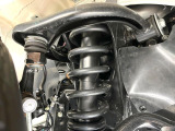 お車を安心してお乗りいただく為には、足回りの定期点検が欠かせません。サービスサポート(有償保証)では無料点検もご提供しており、安心のカーライフをお過ごしいただけるサポート体制が整っています。