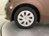 機敏さを引き立てる純正アルミ 175/65 R15 装着!