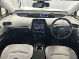 プリウス 1.8 S セーフティ プラスII E-Four 4WD 