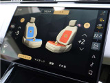 リアシートにもヒーター&ベンチレーションを装備。後席でも温度に合わせた快適なシート環境を楽しめる、上質な装備です。
