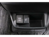 スマートフォンなどの音楽再生が可能なUSB接続ジャック装備車両です♪♪♪