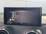 ●アウディ・マルチメディア・インターフェイスは、ナビゲーションやオーディオ機能だけでなく、車両の様々な設定が行える最先端のインターフェイスユニットです。