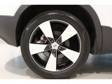 XC40 T4 モメンタム 