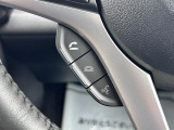 ハンドル左下のボタンを押すだけで電話に出ることが可能です!