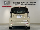 当社の車両には『安心して車選びをしていただくために』お支払い総額を表示しております。税金、自賠責保険料、登録費用、リサイクル料金が含まれており、県内登録及び届出で店頭納車の場合になります。
