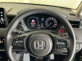 明るく、視認性に優れたメーターで安全運転や燃費管理、車両点検などに役に立つ機能があります ※一部の車種には該当しないものもございます