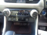 オートエアコン運転席・助手席シートヒーター付