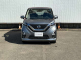 バンパーには人や物を検知するセンサーがあります!